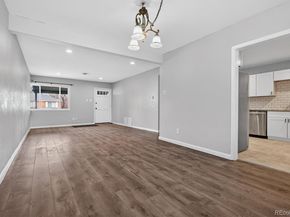 901 Racine Street, Aurora CO 80011