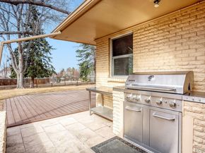 2429 S Chase Lane, Lakewood CO 80227