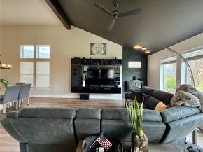 653 Glenarbor Circle, Longmont CO 80504