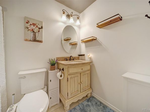 Undisclosed Address #7010539, Lakewood CO 80227