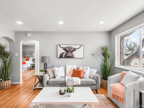 1350 Dallas Street, Aurora CO 80010