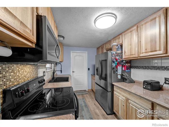 311 Chinook Avenue, Longmont CO 80504