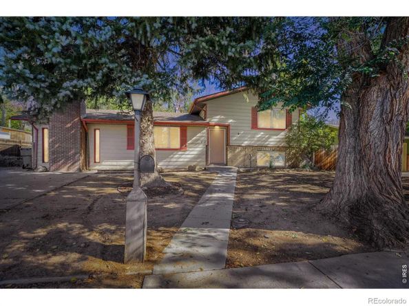 818 Hubbard Drive, Longmont CO 80504