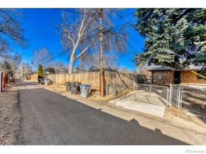 1103 Grant Street, Longmont CO 80501