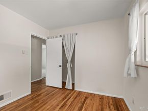 3201 S Glencoe Street, Denver CO 80222
