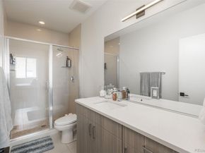 910 W 40th Avenue, Denver CO 80211