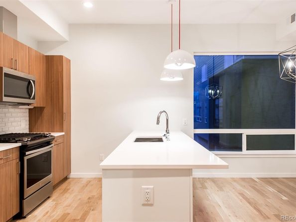 910 W 40th Avenue, Denver CO 80211