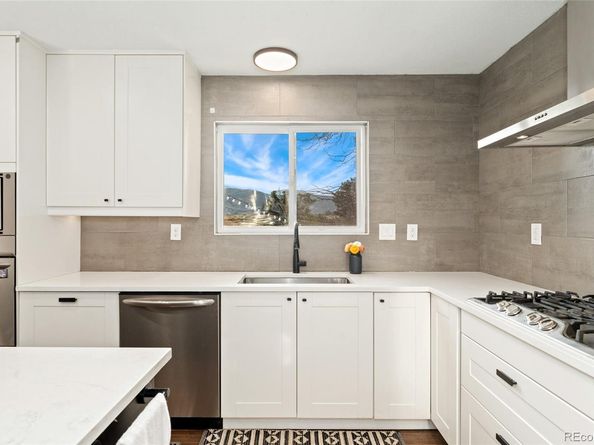 5981 S Vivian Street, Littleton CO 80127