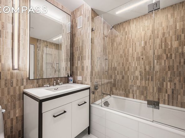 70 Charlton Street 11A, New York NY 10014