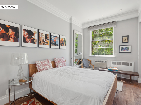 25 East 69th Street 3A, New York NY 10021