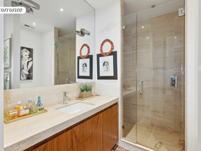 25 East 69th Street 3A, New York NY 10021