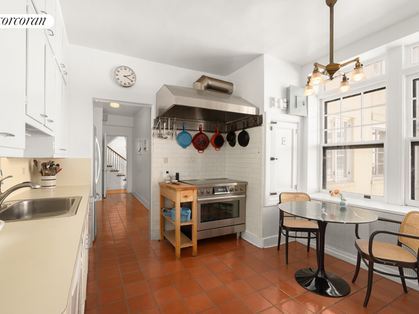 42 Monroe Place, Brooklyn NY 11201