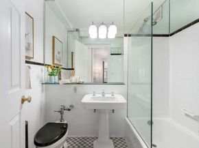 1 5th Avenue 2J, New York NY 10003