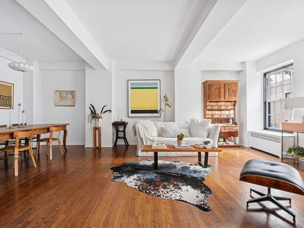 1 5th Avenue 2J, New York NY 10003