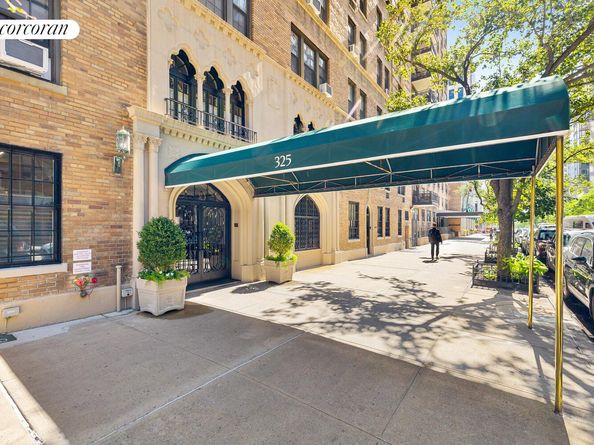 325 East 79th Street 14A, New York NY 10075