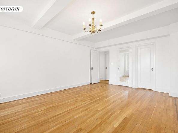 325 East 79th Street 14A, New York NY 10075