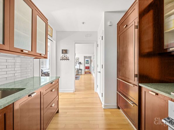 80 Riverside Boulevard 19B, New York NY 10069