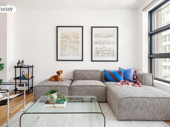 547 West 47th Street 606, New York NY 10036