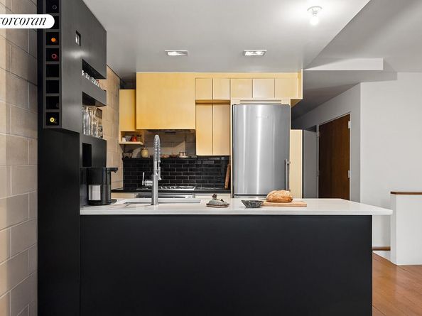 272 21st Street 1, Brooklyn NY 11215