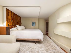 34 Gramercy Park E PHB, New York NY 10010