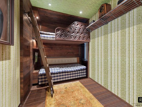 34 Gramercy Park E PHB, New York NY 10010
