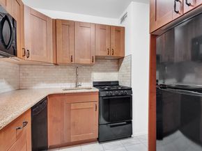 5700 Arlington Avenue 5N, Bronx NY 10471