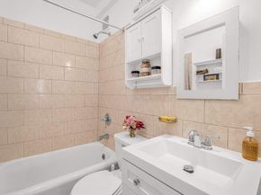 121 West 72nd Street 5C, New York NY 10023