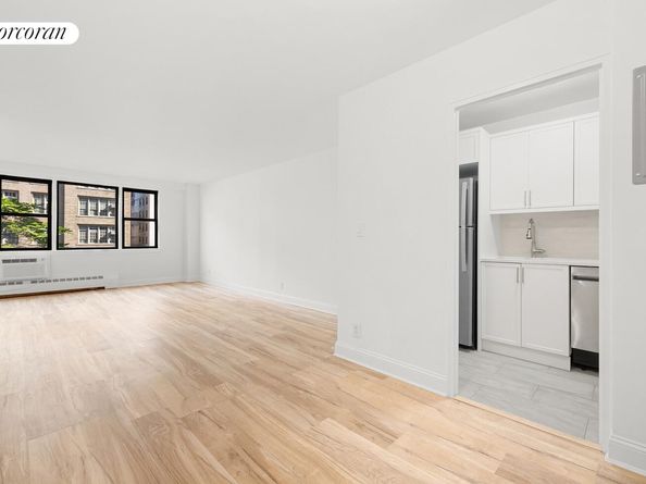 145 East 15th Street 9H, New York NY 10003