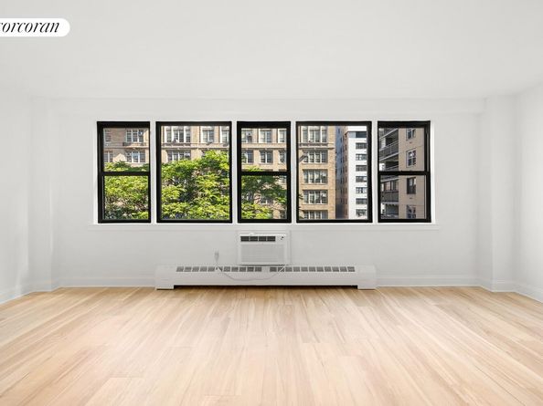 145 East 15th Street 9H, New York NY 10003