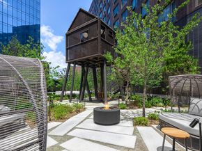 252 South Street 77B, New York NY 10002