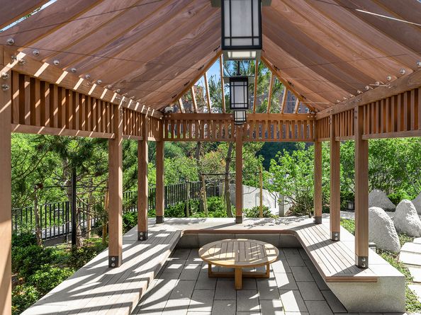 252 South Street 77B, New York NY 10002