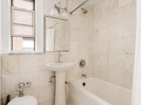 333 East 43rd Street 910, New York NY 10017