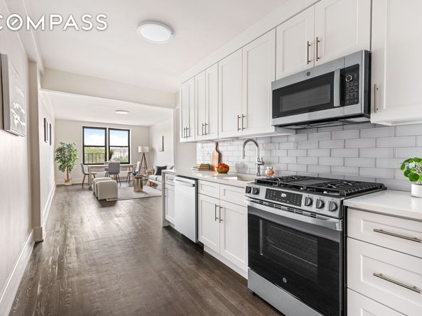 160 Ocean Parkway 6C, Brooklyn NY 11218