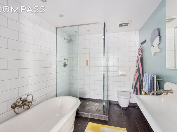 113 A Columbia Street, Brooklyn NY 11201