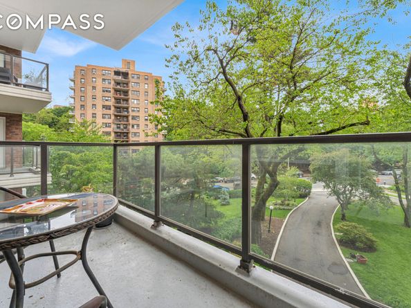 750 Kappock Street 307, Bronx NY 10463