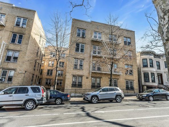 561 41st Street 2C, Brooklyn NY 11232