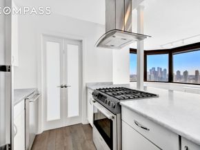 415 East 37th Street 32G, New York NY 10016