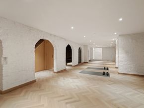 127 West 11th Street, New York NY 10011