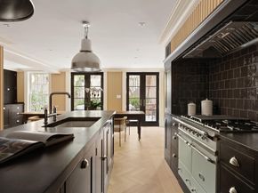 127 West 11th Street, New York NY 10011