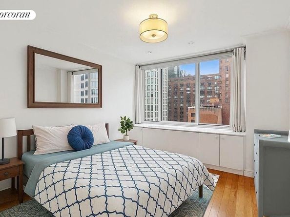 61 West 62nd Street 27G, New York NY 10023