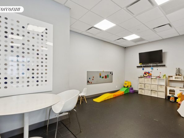 61 West 62nd Street 27G, New York NY 10023