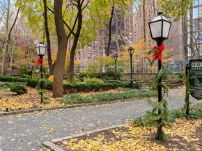 45 Tudor City Place 1515, New York NY 10017