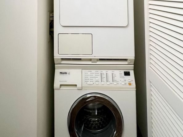 215-217 East 96th Street 25B, New York NY 10128