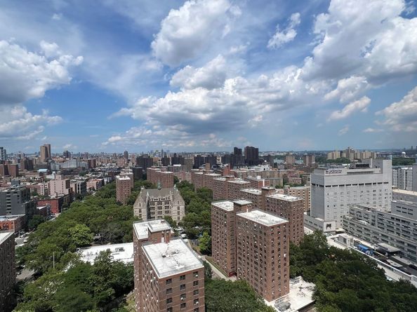 215-217 East 96th Street 25B, New York NY 10128