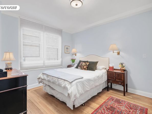139 East 94th Street 1A, New York NY 10128