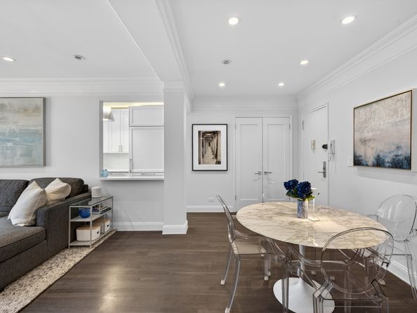 100 West 12th Street 4K, New York NY 10011