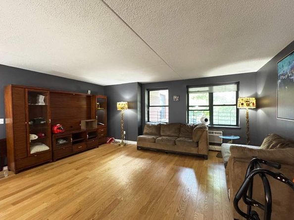 1919 Madison Avenue 202, New York NY 10035