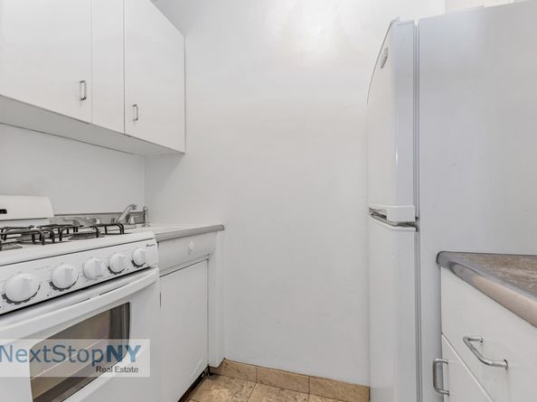 233 East 69th Street 6O, New York NY 10021