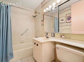 531 Main Street 509, New York NY 10044