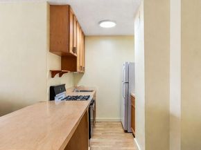 39-60 54th Street 5B, Queens NY 11377